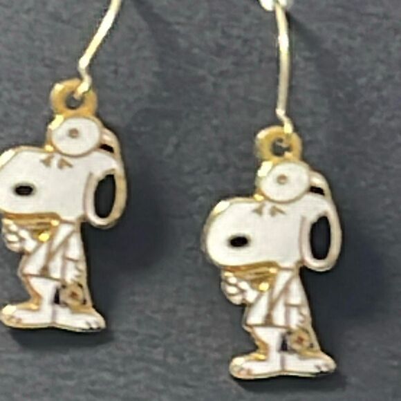 Vintage Dr. Snoopy United Features Aviva Twain dangle earrings. - Picture 1 of 8